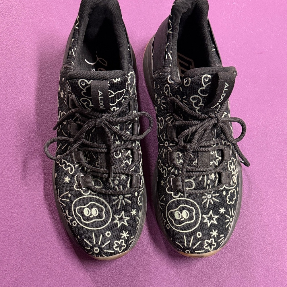 Aldo Black Sneakers with White Doodle Print - Picture 5 of 10